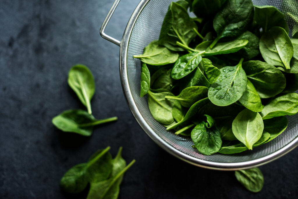 Spinach Health Benefits: Nutrients, Antioxidants, and More