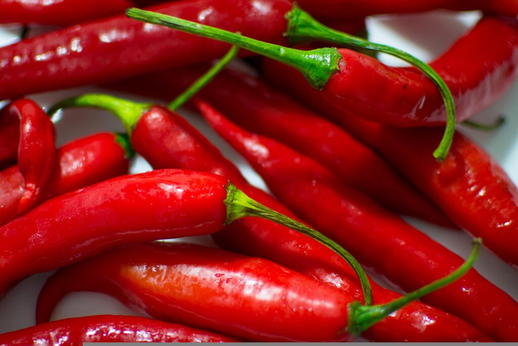 Top 7 Health Benefits and Uses of Cayenne Pepper